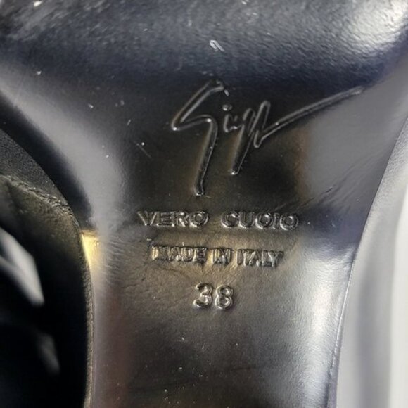 Giuseppe Zanotti Black Leather Shark Tooth Pointed Toe - Size: 38 - Picture 12 of 14